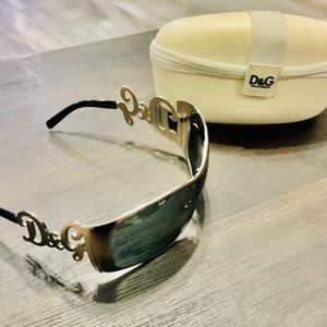 Vintage Dolce & Gabbana women’s sunglasses  p8G 6019 05/6G 1203N